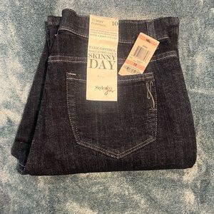 Style & co jeans, boot cut with tummy control, rinse wash, NWT